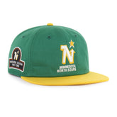 OLD TIME HOCKEY MINNESOTA NORTH STARS / DALLAS STARS VINTAGE DEBUT '47 CAPTAIN RL RELAXED FIT KELLY