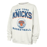 NEW YORK KNICKS ARCH CLOUD '47 OVERSIZED CREW WOMENS SANDSTONE