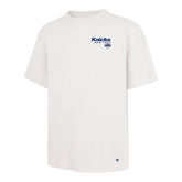 NEW YORK KNICKS LATERAL '47 FOUNDATION TEE SANDSTONE