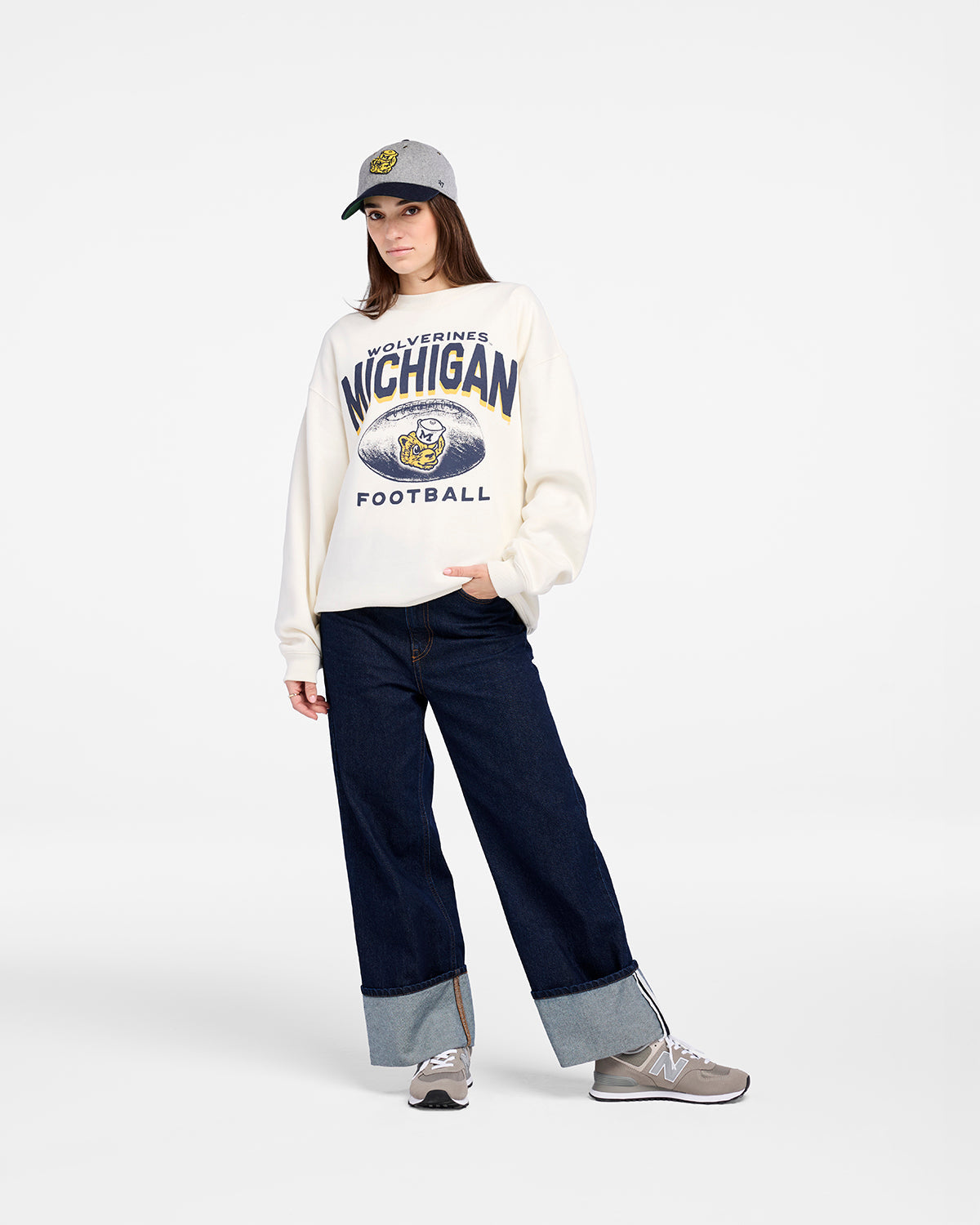 MICHIGAN WOLVERINES VINTAGE ARCH CLOUD '47 OVERSIZED CREW WOMENS SANDSTONE