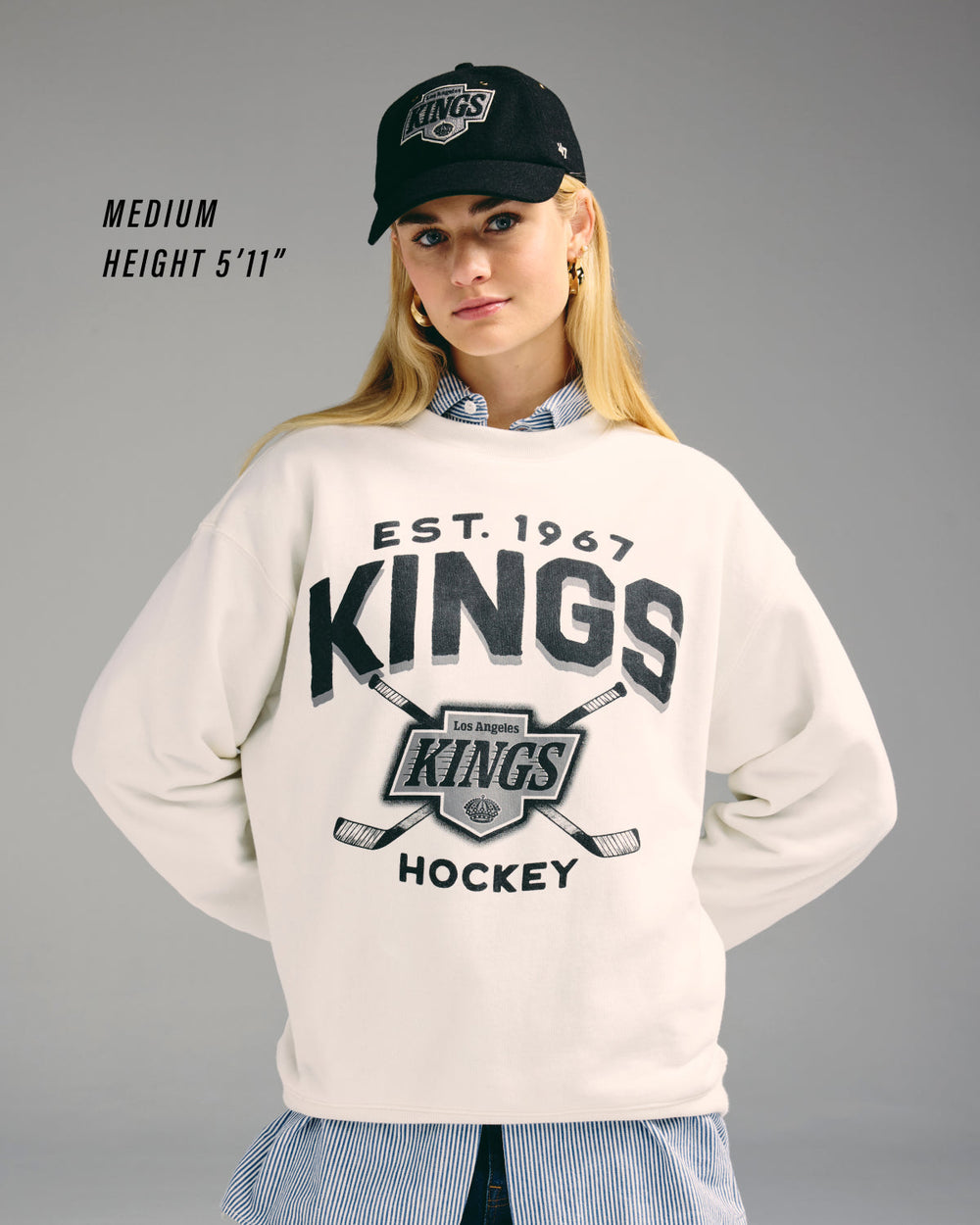 CHICAGO BULLS ARCH CLOUD '47 OVERSIZED CREW WOMENS SANDSTONE