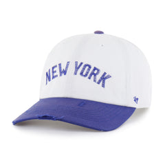 NEW YORK KNICKS HARDWOOD CLASSICS WORN SCRIPT '47 CLEAN UP MF MID FIT WHITE