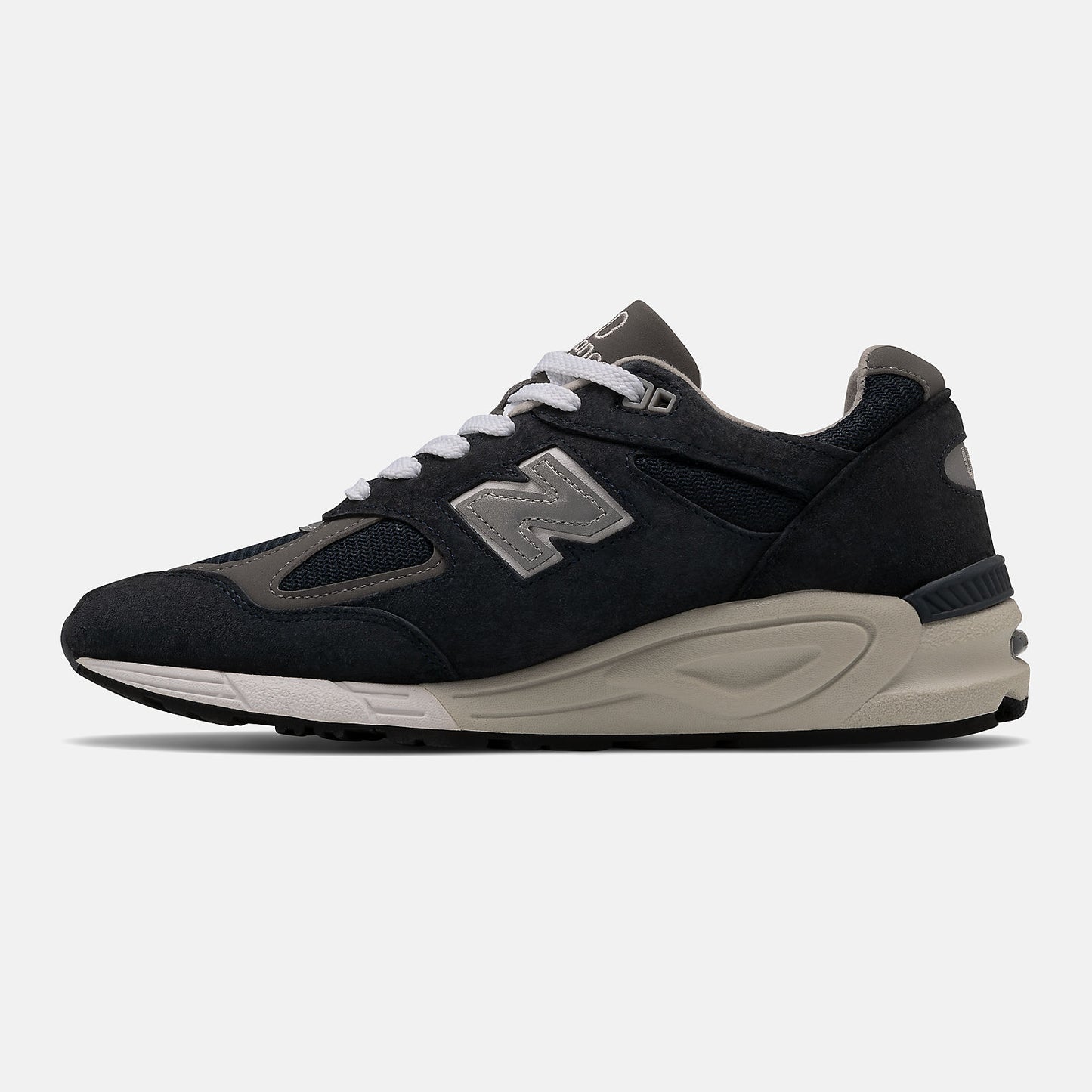 Made IN US 990v2 - Men