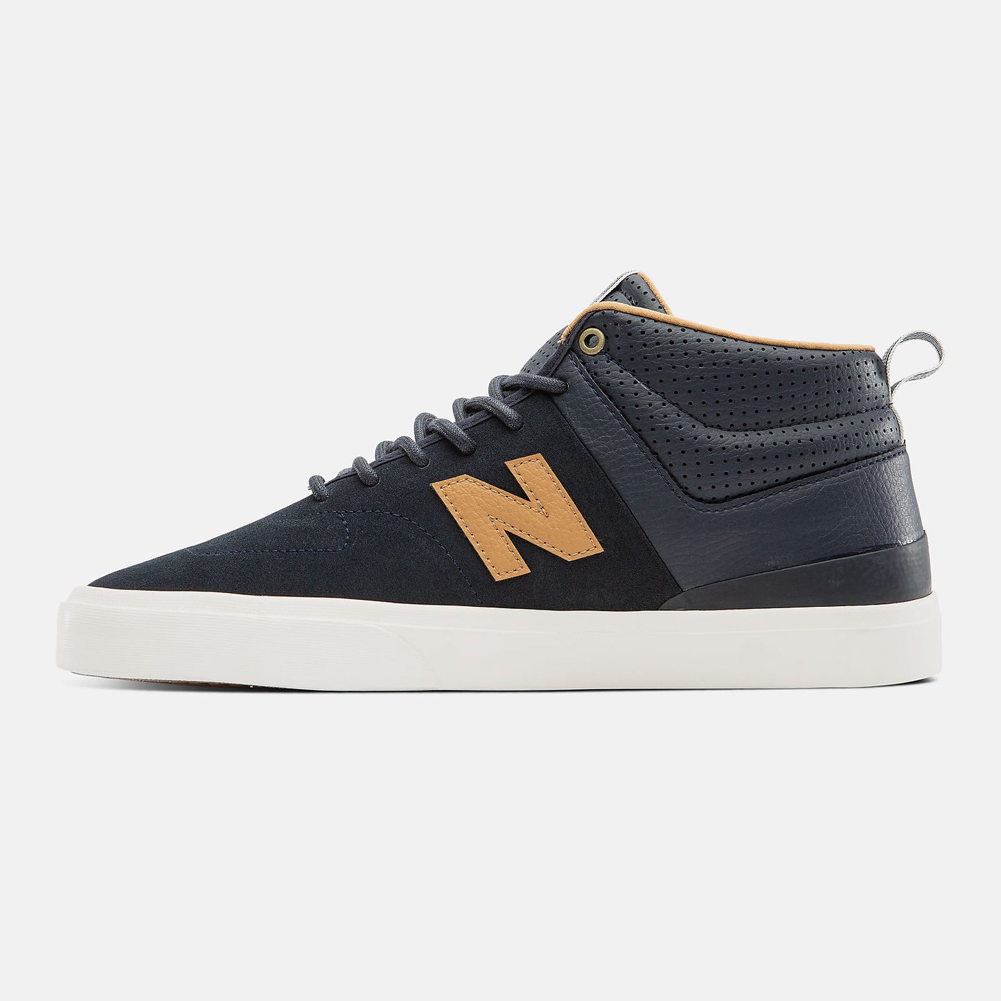 Numeric 379 Mid - Women / Men