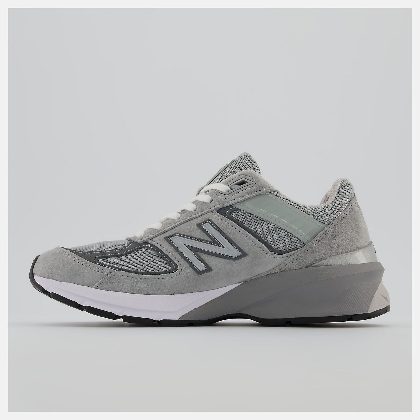 Made in US 990v5 - Women